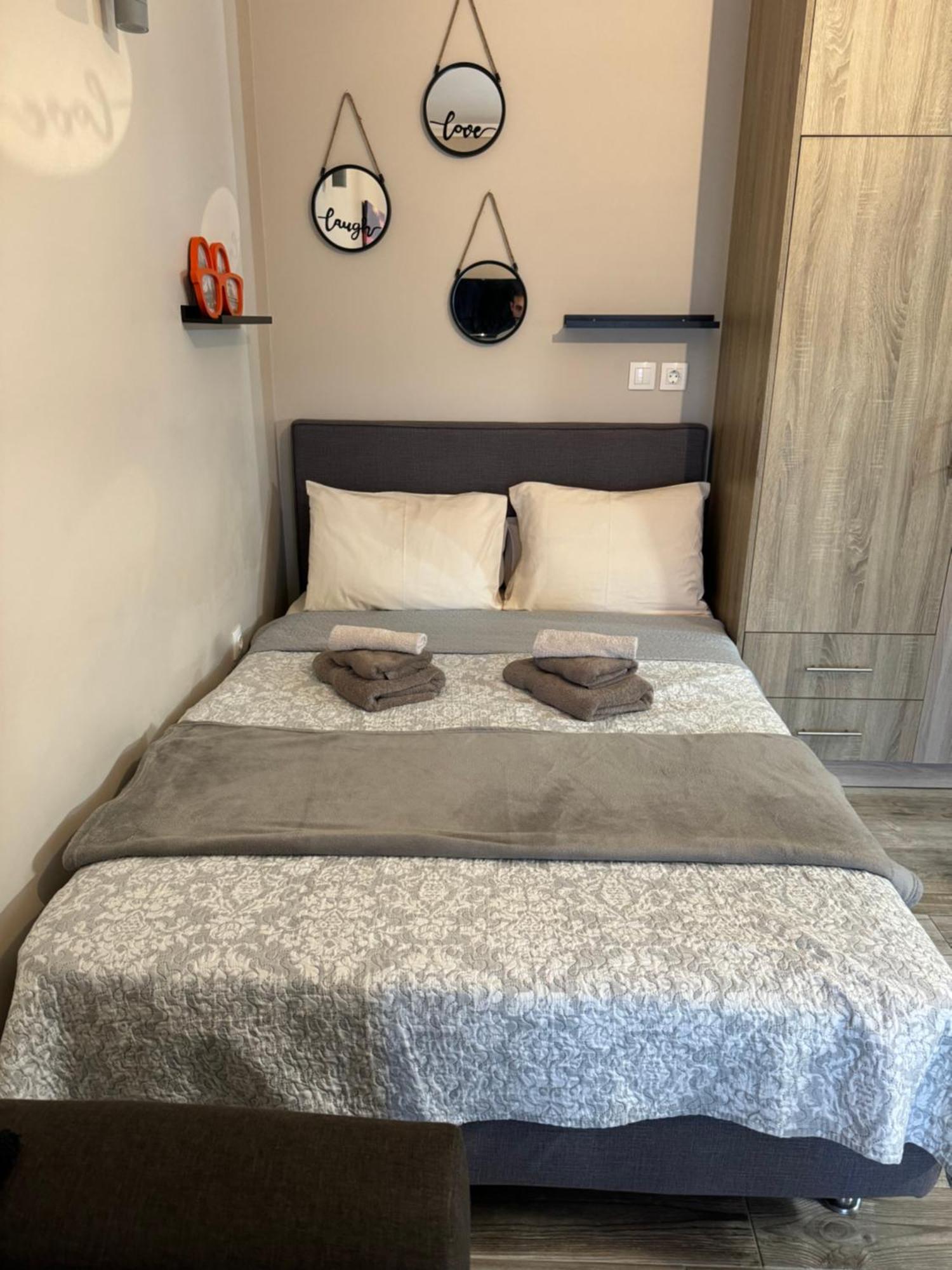 Panos' Studio Mírina Kültér fotó